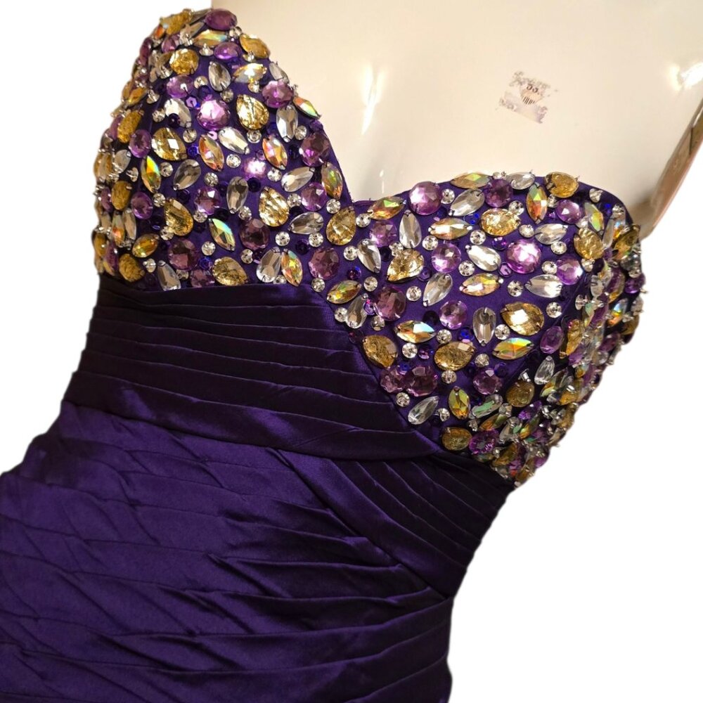 🏷️NWT  -  MORI LEE Dark Purple Strapless Prom Gown sz 8  -  NWT🏷️ - Picture 5 of 13